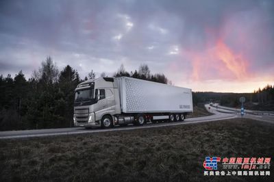 綠色動(dòng)脈賦能城市未來——沃爾沃集團(tuán)以可持續(xù)方案深耕中國(guó)城市配送市場(chǎng)